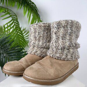 Vintage Y2K Makalu Taupe Knit Cottagecore Bohemian Granola Girl  Cozy Boots / 5